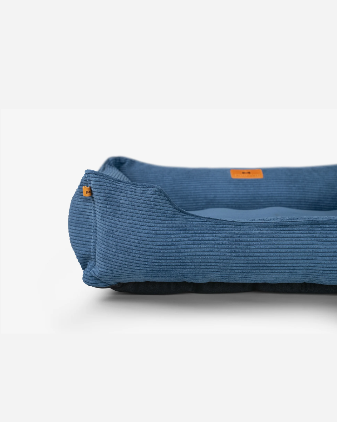 Chester & Lee | Fancy Corduroy Sleeper Dog Bed Blue