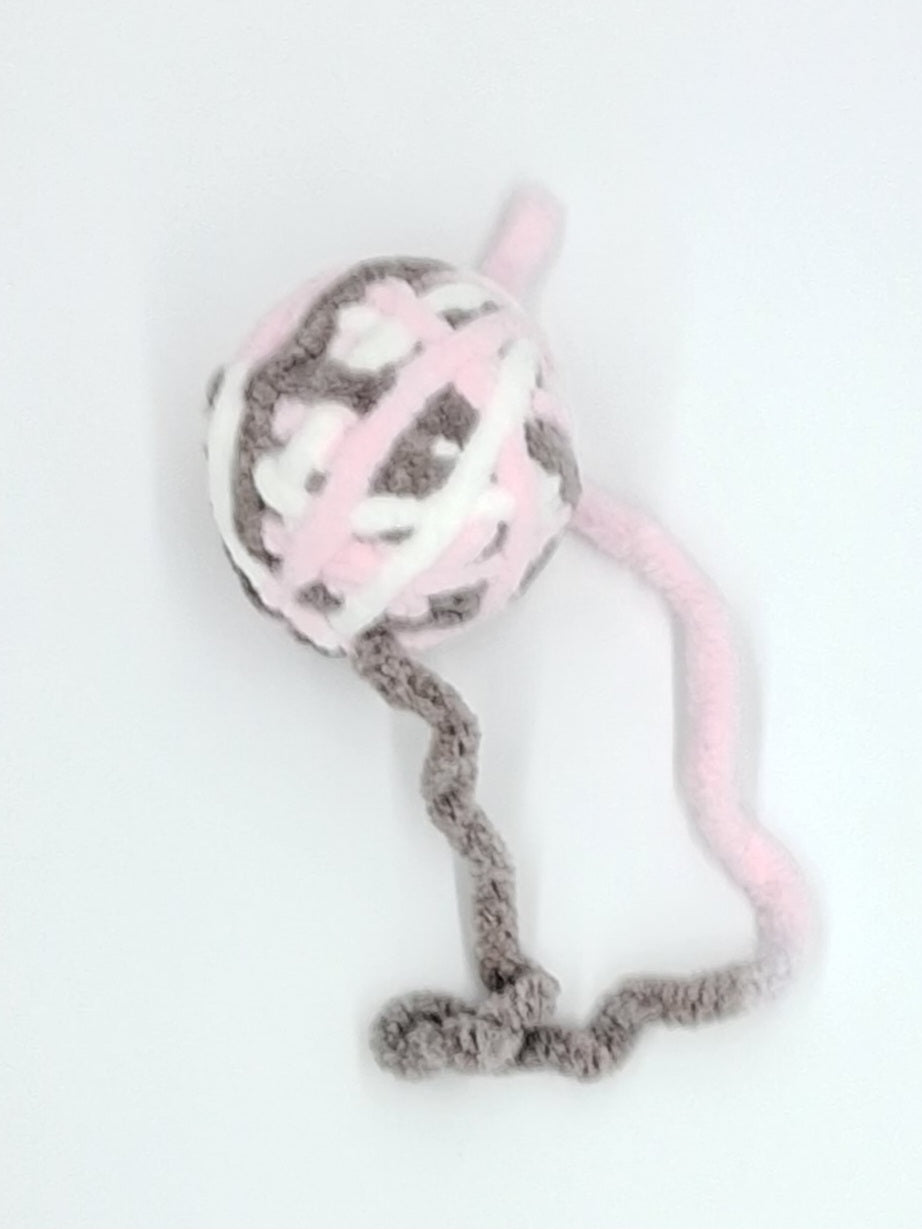 Kitty Cat Yarn Ball (SMALL)