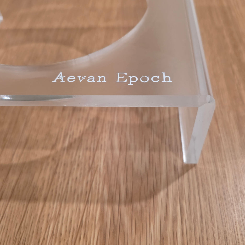 Aevan Epoch | Frosted Acrylic Pet Bowl Stand