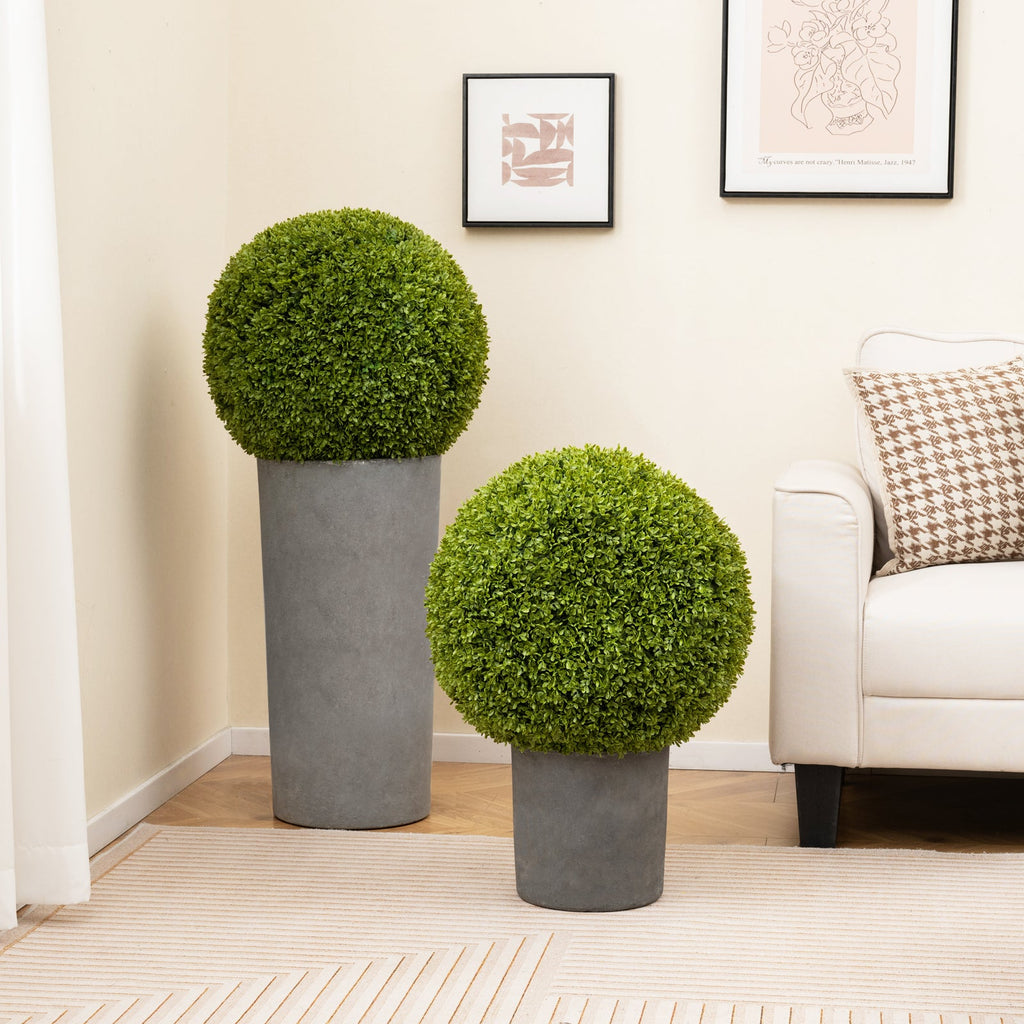 2 Pieces 20 Inches Artificial Sun-Protective Topiary Spheres for Patio Garden Front Door Balcony Backyard-M