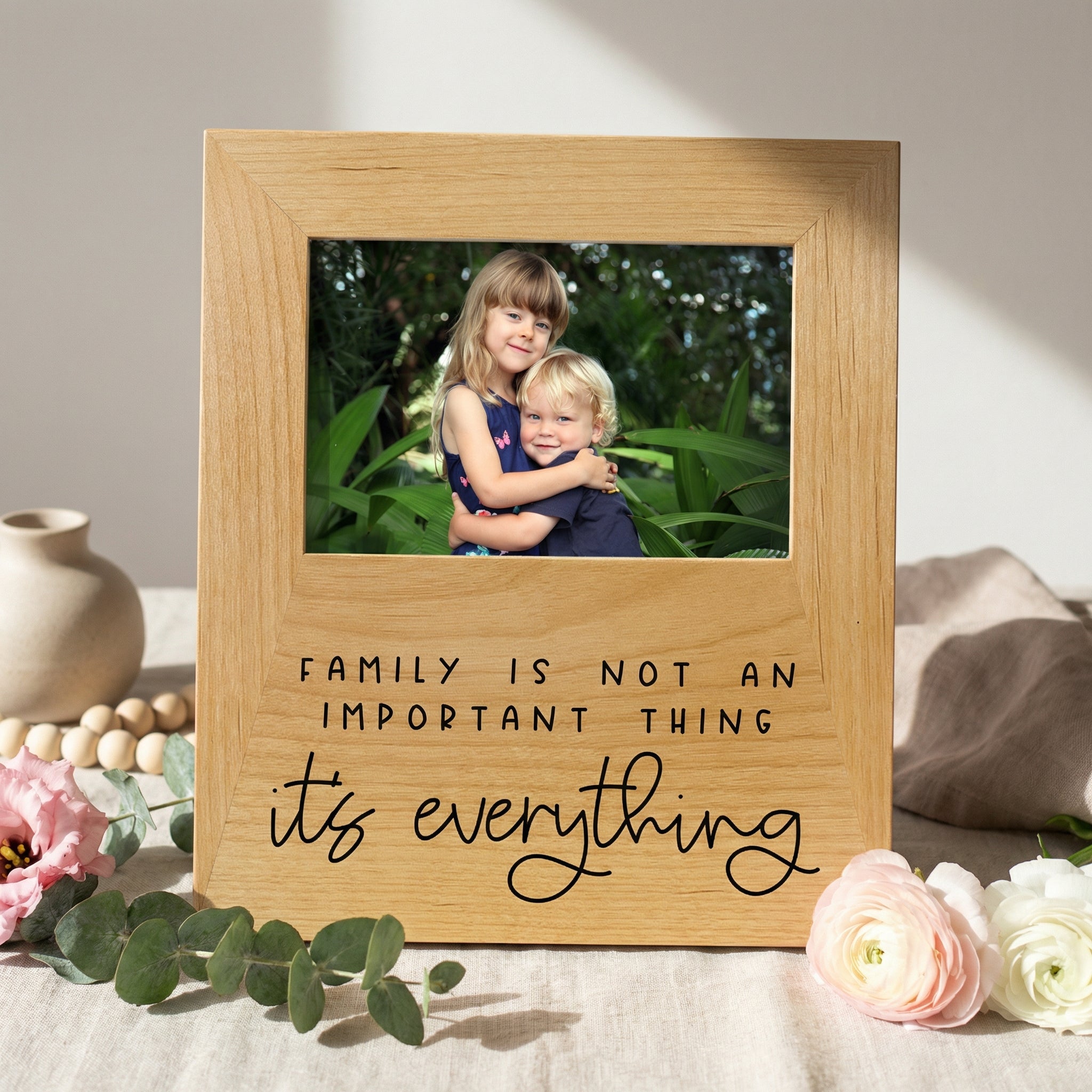Photo frame Gift for Mom - Family Quote Wood Picture Frame Mother's Day Gift