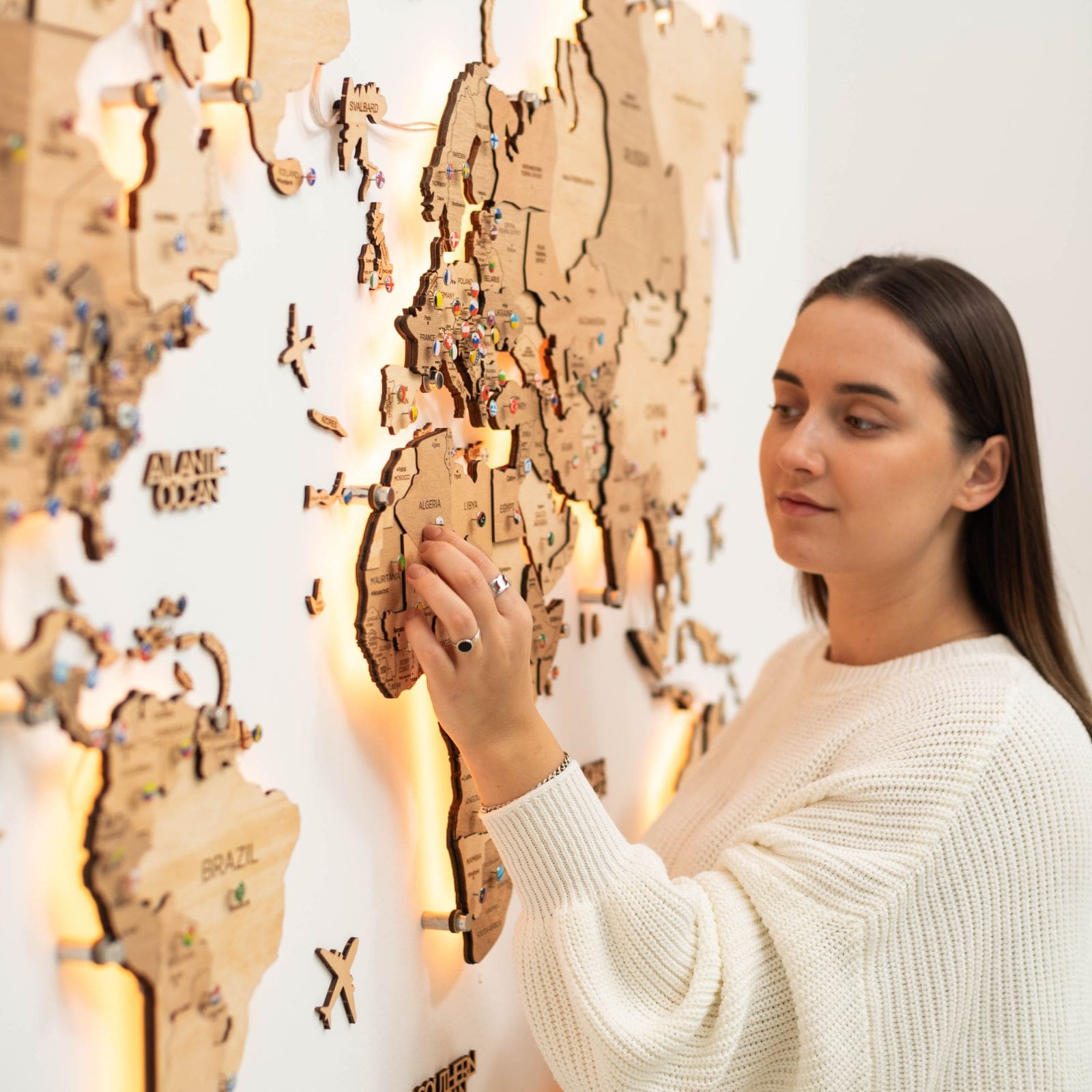 3D LED Wooden World Map 3.0 Gold