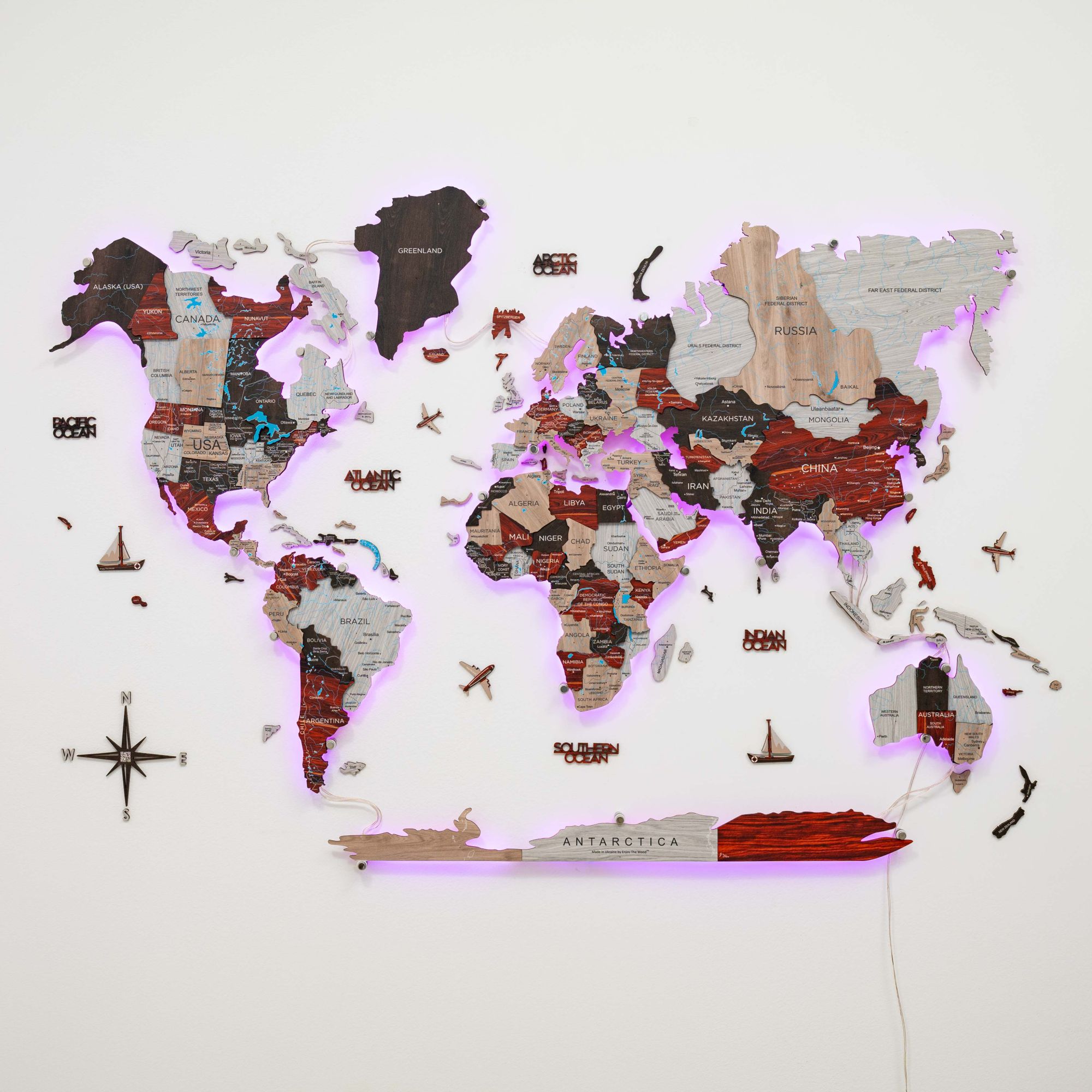 3D LED / LUMINOUS Wooden World Map 3.0 Urban
