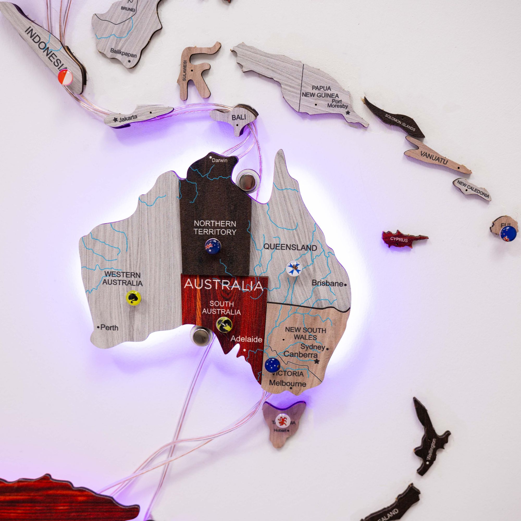 3D LED / LUMINOUS Wooden World Map 3.0 Urban