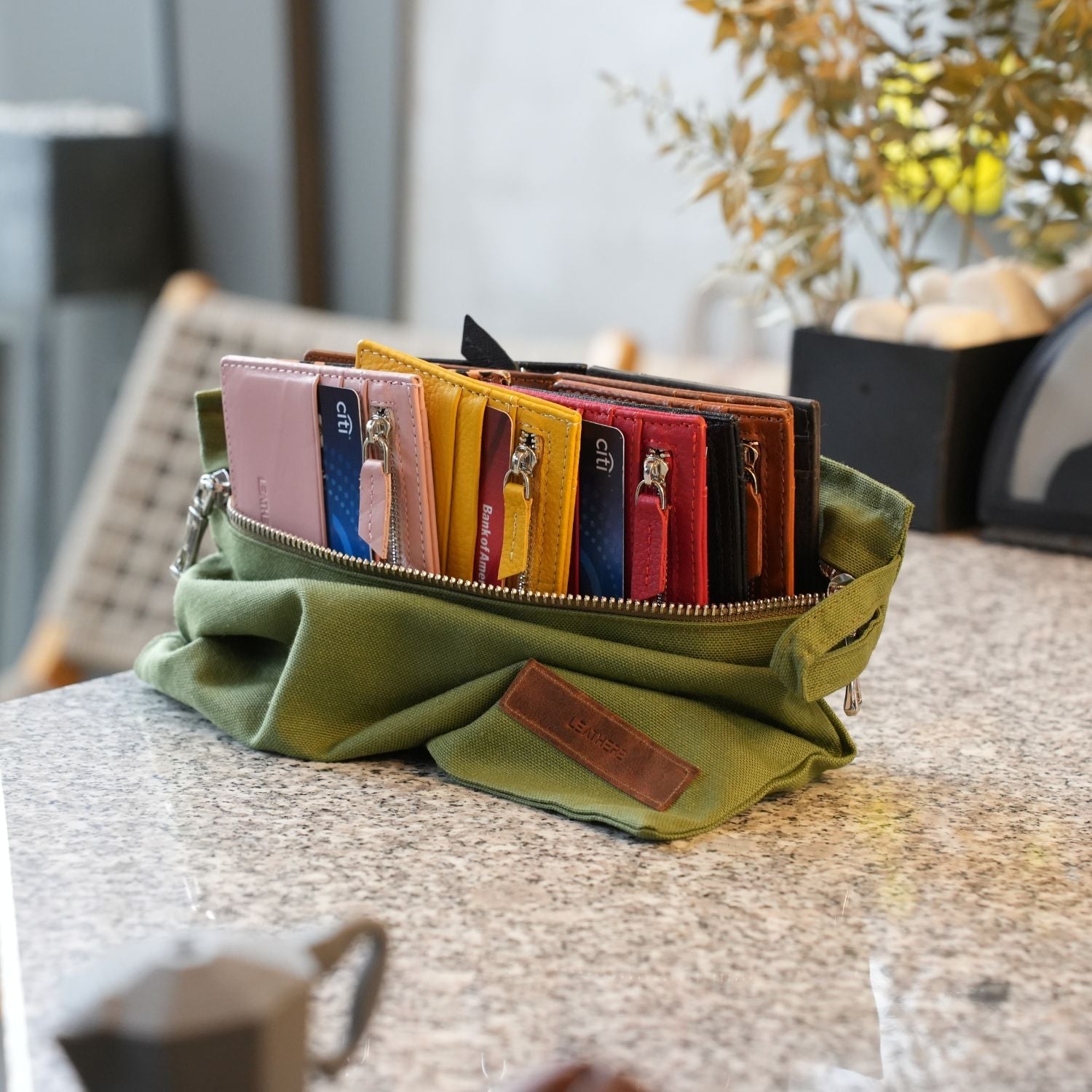 Zippered Genuine Leather Card Holder – Gift Box Edition (10 Colors) -Concord
