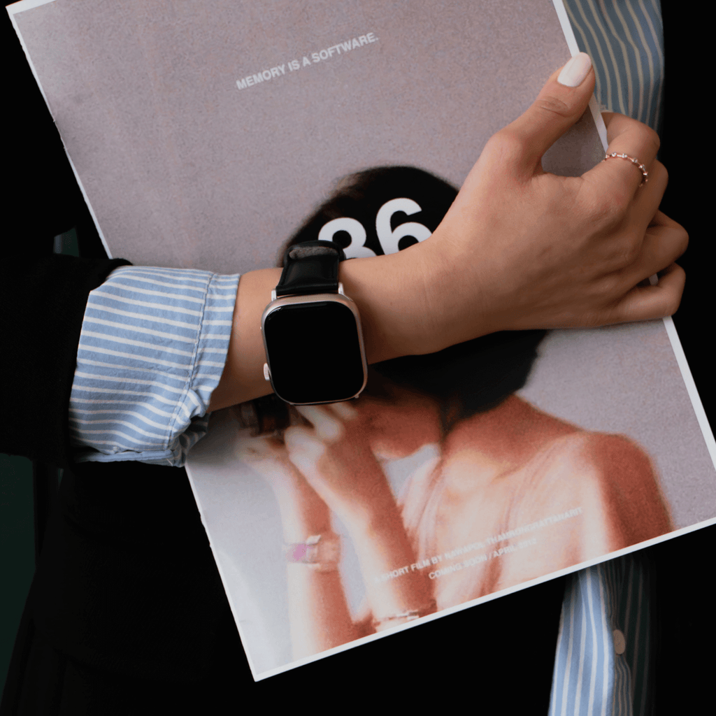 Apple Watch Black Leather Strap - Boston