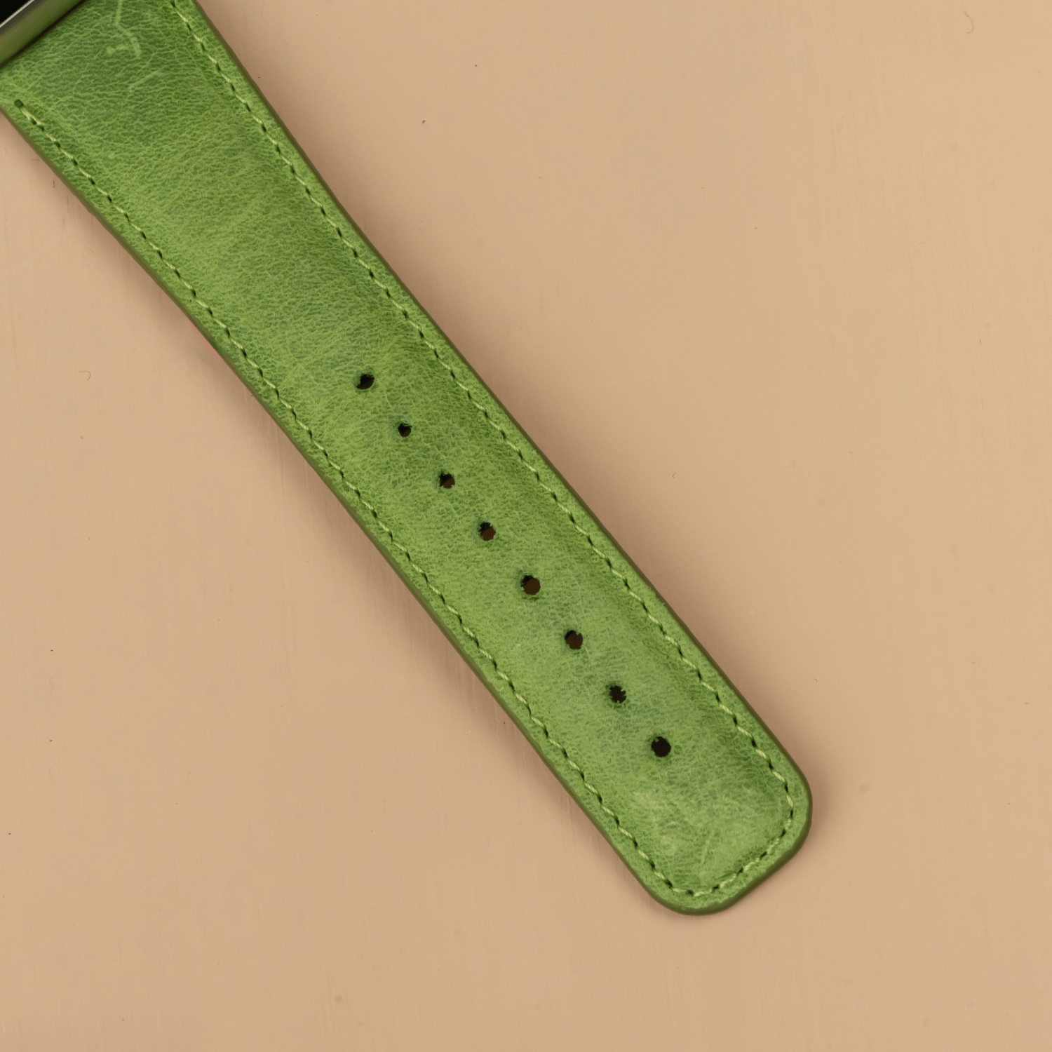 Apple Watch Sheen Green Leather Strap - Boston