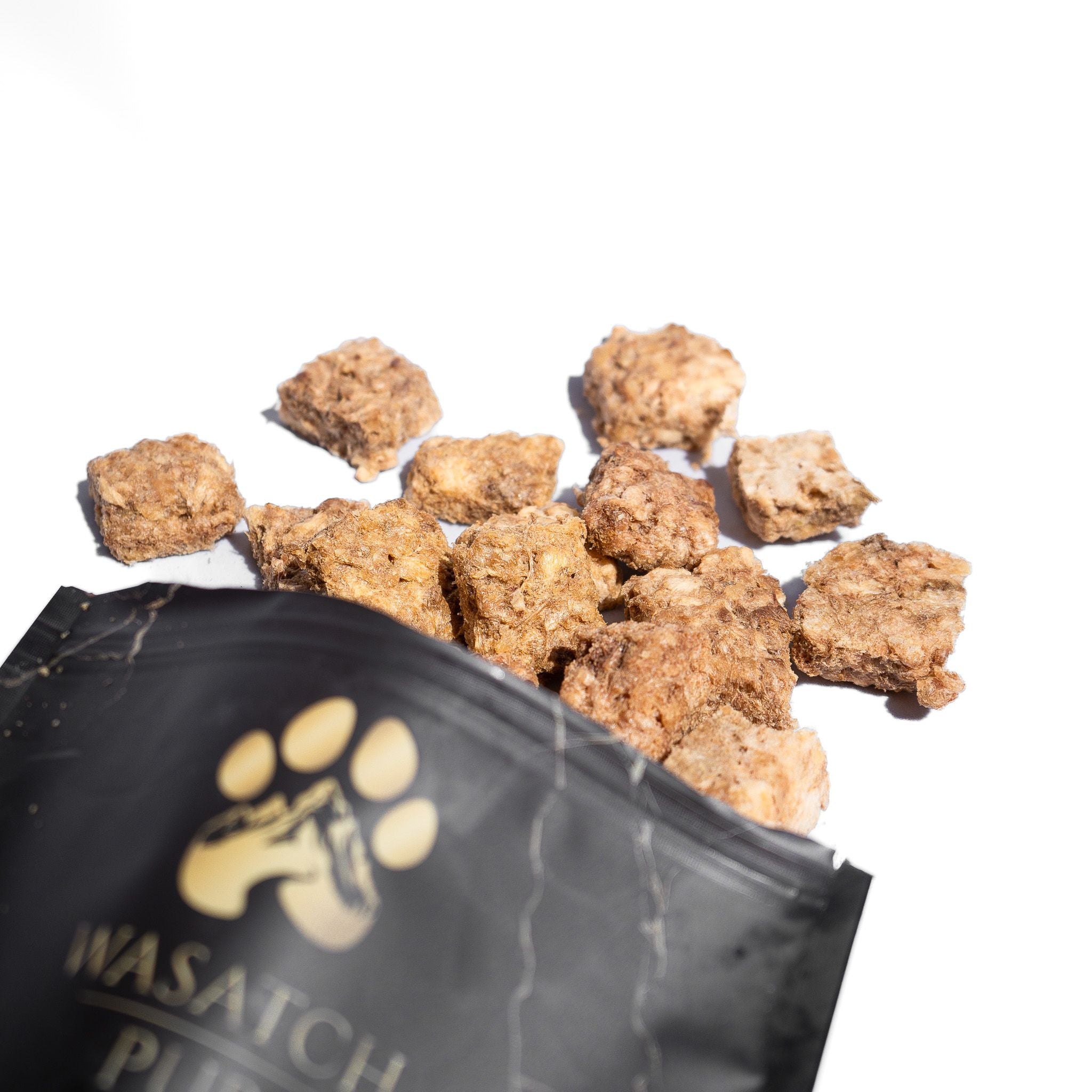 Freeze-Dried Chicken Crisps Dog Treats