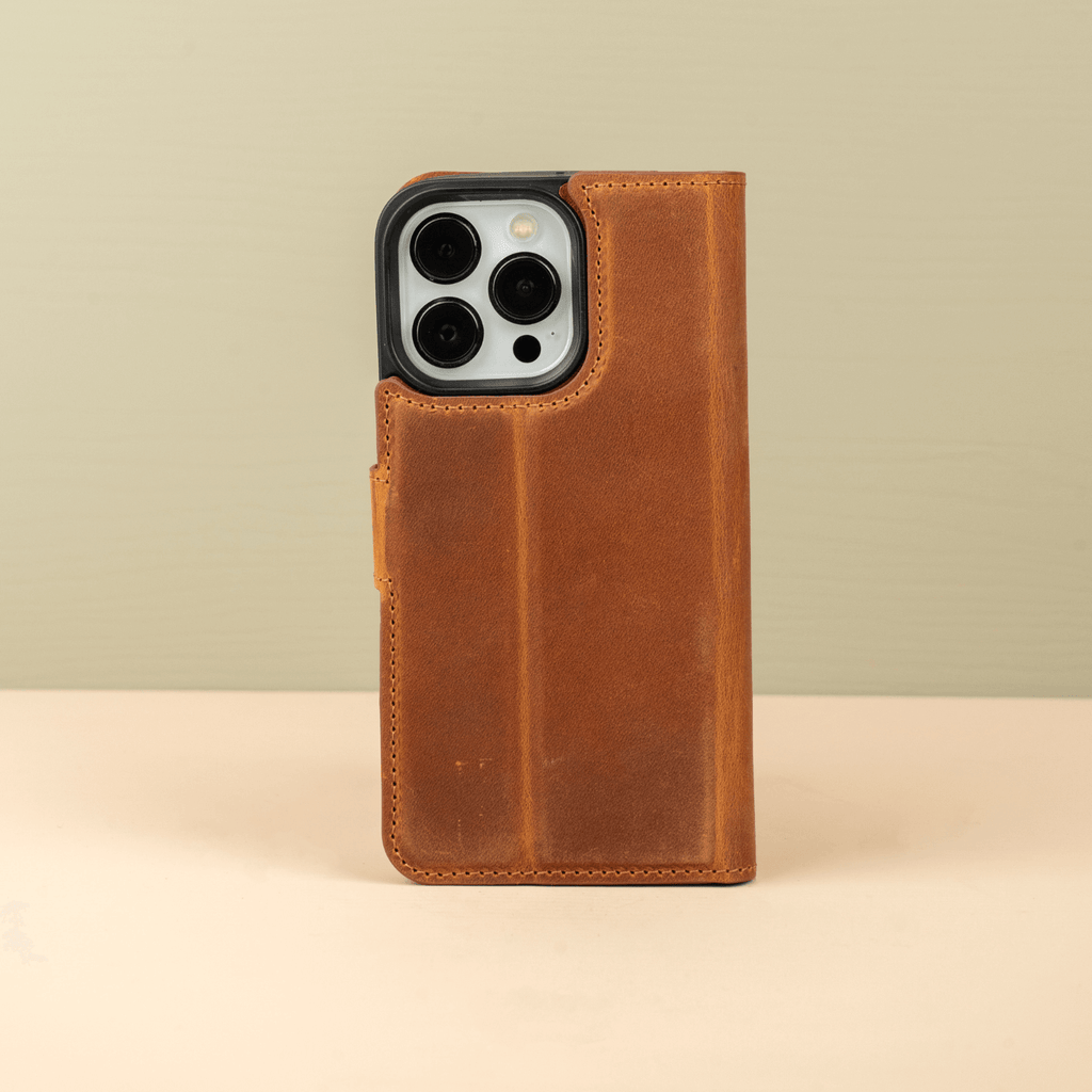iPhone 16 Series Brown Leather Wallet Case - New York