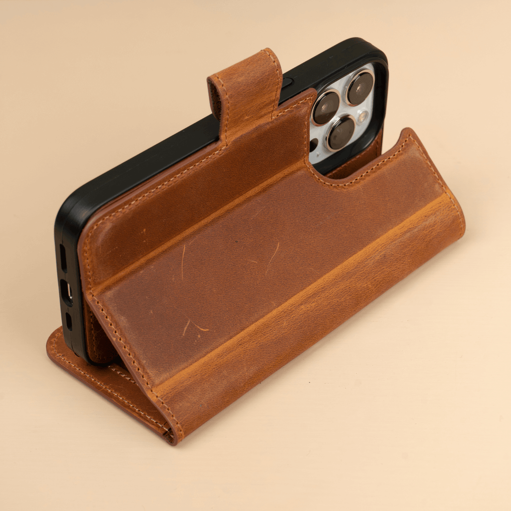 iPhone 16 Series Brown Leather Wallet Case - New York
