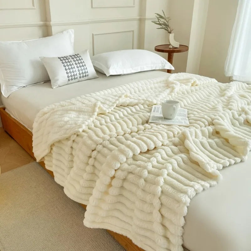 Solid  Colour Tutu Fleece Drawn Blanket Double-sided Flannel Multifunctional Leisure Blanket Office Lunch Break Blanket