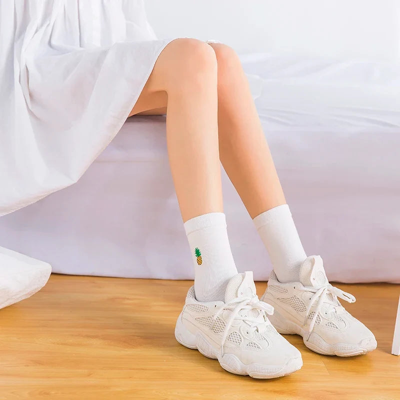 INS Girls Embroidery Cute Cartoon Fruit Avocado Banana Cherry Peach Kiwi Pineapple Socks Japanese Korean Funny Sokken Dropship
