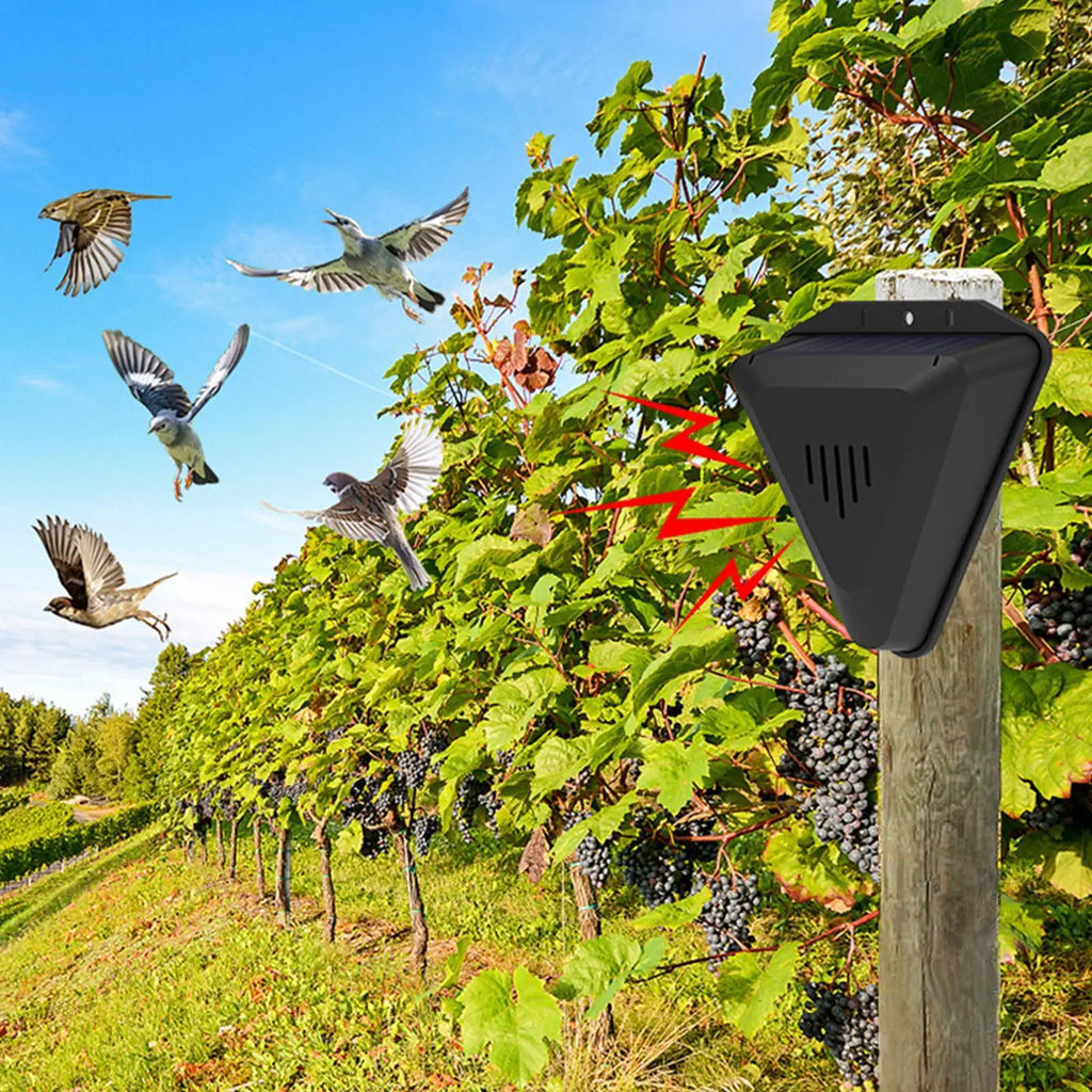 Waterproof Solar bird repeller timed sound and light alarm during the day Protecting crops orchard fish field to repel pigeons