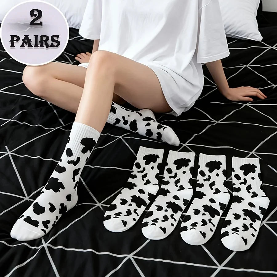 2 Pairs Cow Print Socks–Trendy Black&White Contrast Design,Soft&Skin-Friendly Unisex Crew Socks for Streetwear&Daily Outfits