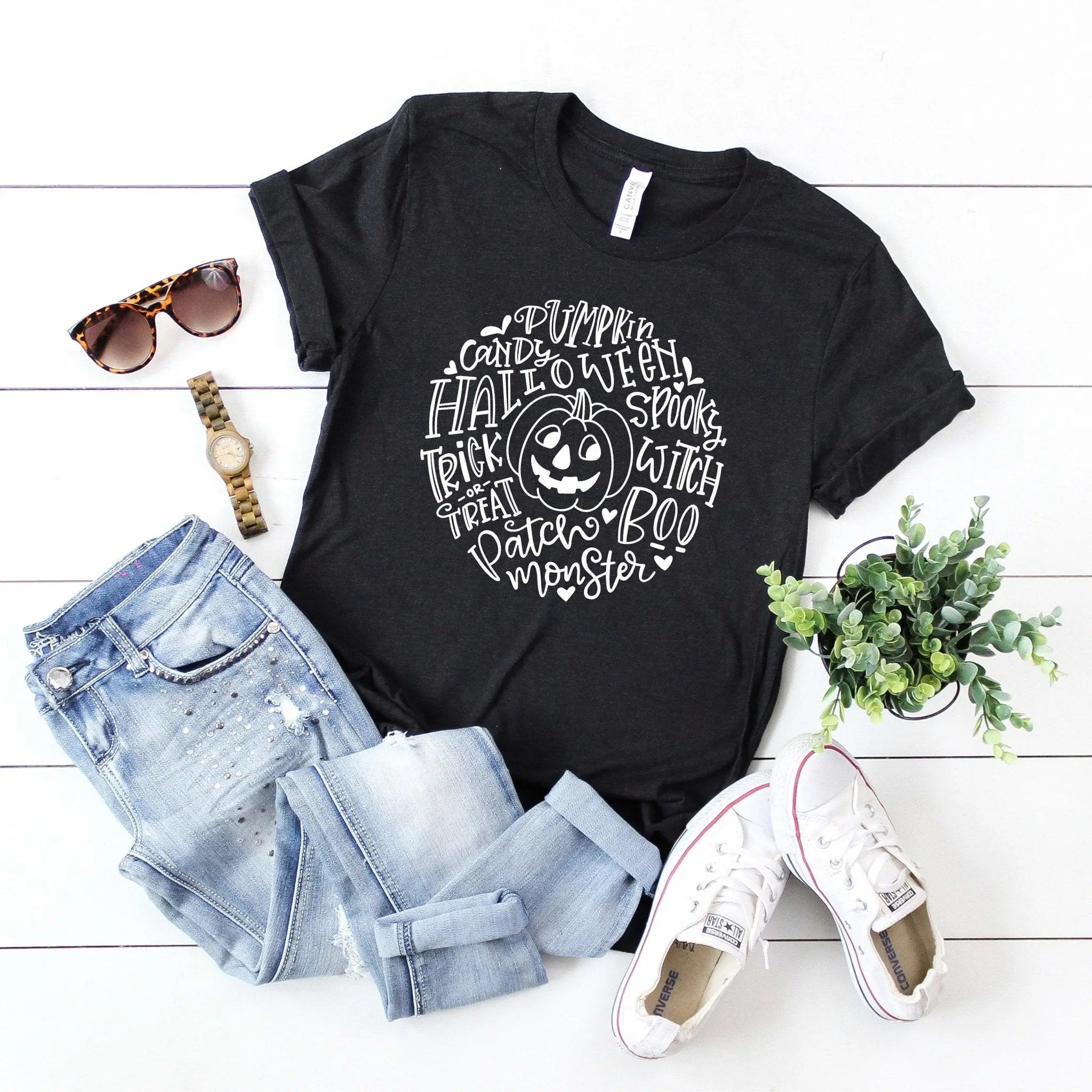 Halloween Shirt, womens halloween tshirt, cute halloween Tee, halloween outfit