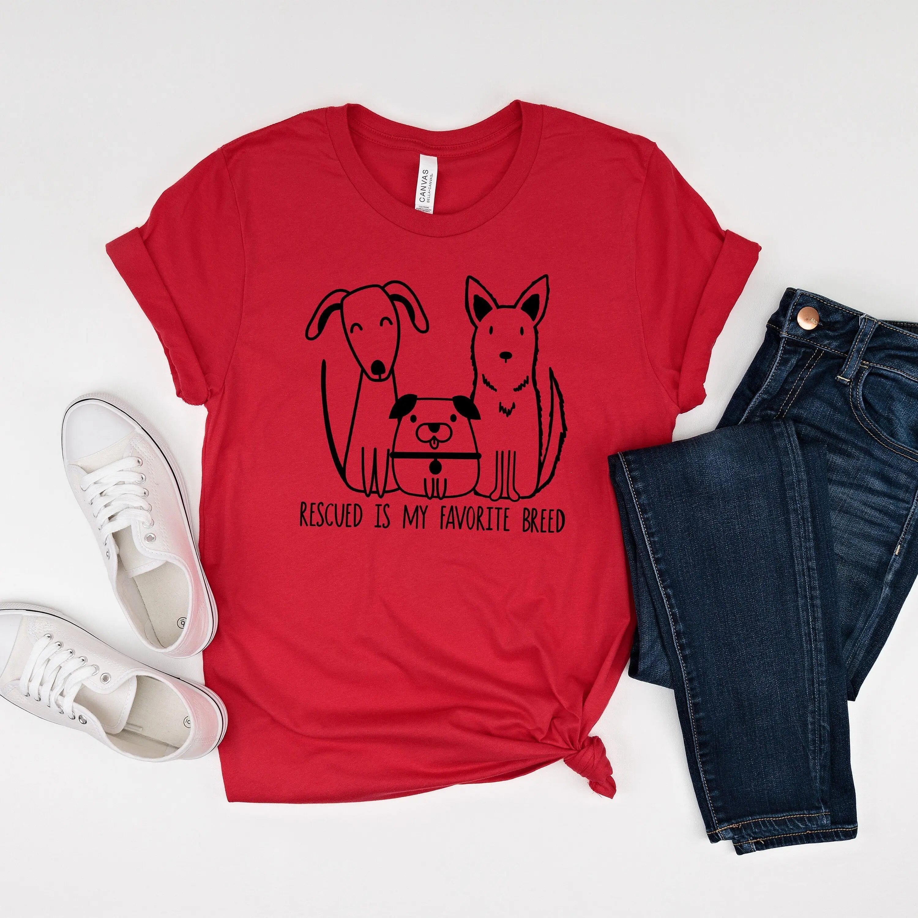 T-shirt Dog Mom - Rescued is my favorite breed Tshirt - dog rescue dog dad shirt - dog mom shirt - dog owner gift - dog lover gift