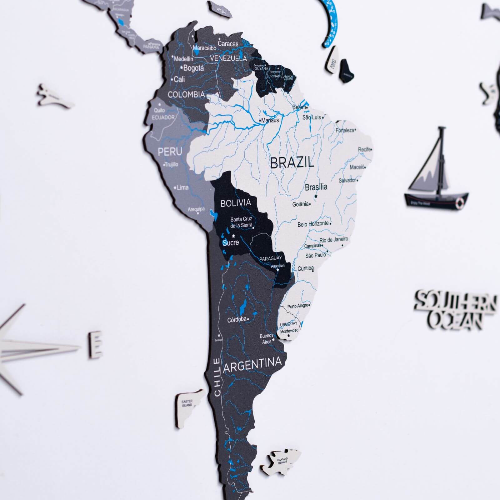 2D Wooden World Map Nordik