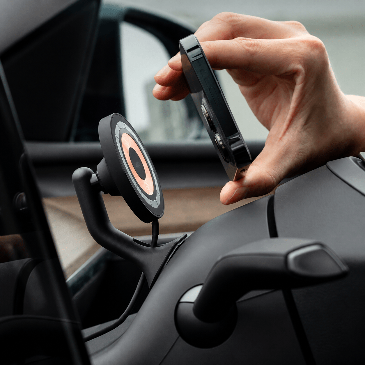 TITA Flexural - Magsafe Wireless Charging Phone Holder for Model Y/3 Highland